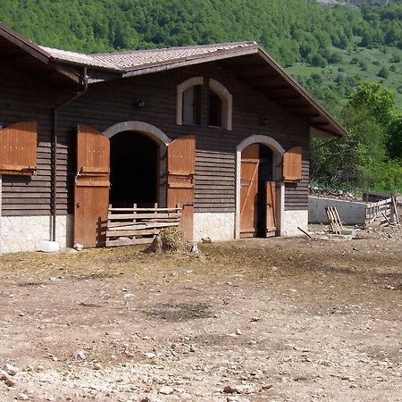 Vila Bio Agriturismo Valle Scannese Scanno Exteriér fotografie